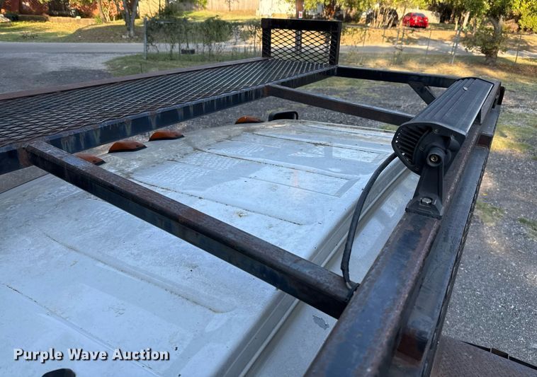 image for item DO2559 2005 Chevrolet  C4500 flatbed truck