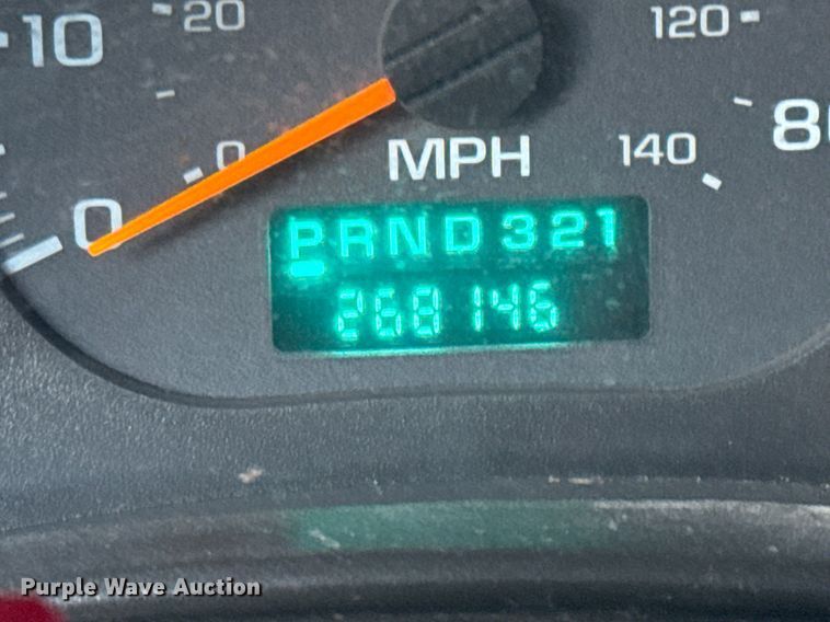 image for item DO2559 2005 Chevrolet  C4500 flatbed truck