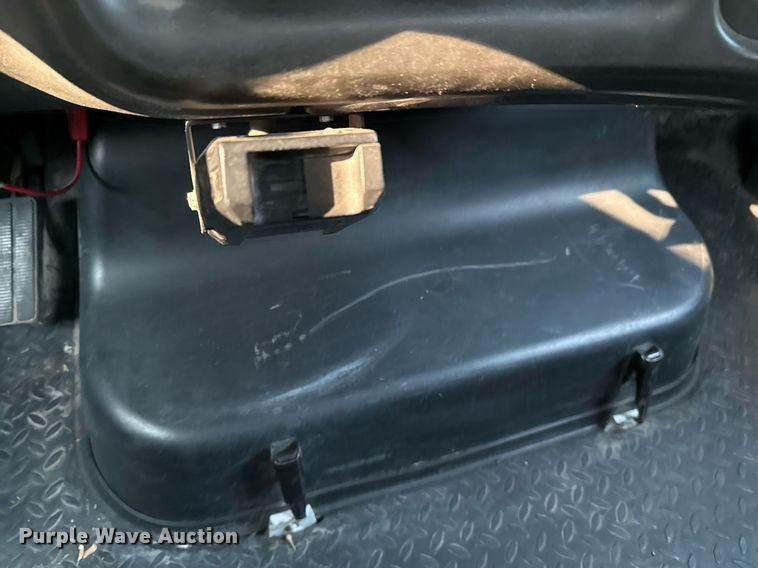 image for item DO2559 2005 Chevrolet  C4500 flatbed truck