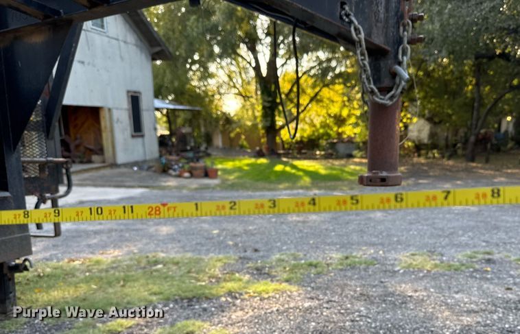 image for item DO2560 2013 Texas Pride FT820520KGN flatbed trailer