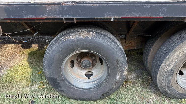 image for item DO2560 2013 Texas Pride FT820520KGN flatbed trailer