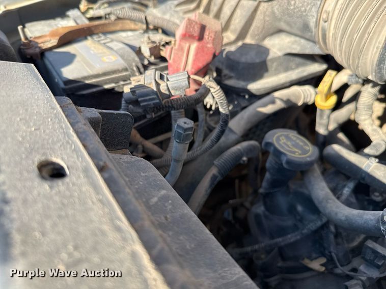 image for item DO2565 2017 Ford F450 Super Duty XL truck cab and chassis