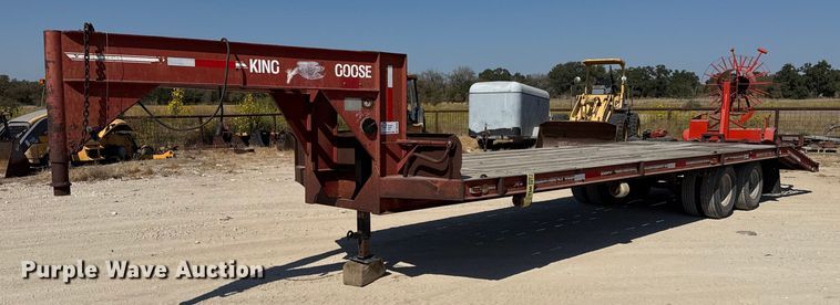 image for item DO2566 1982 Kalyn LSCT-24 equipment trailer