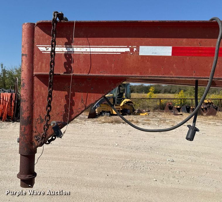 image for item DO2566 1982 Kalyn LSCT-24 equipment trailer