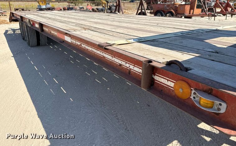 image for item DO2566 1982 Kalyn LSCT-24 equipment trailer