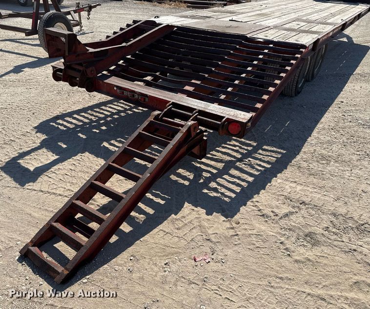 image for item DO2566 1982 Kalyn LSCT-24 equipment trailer