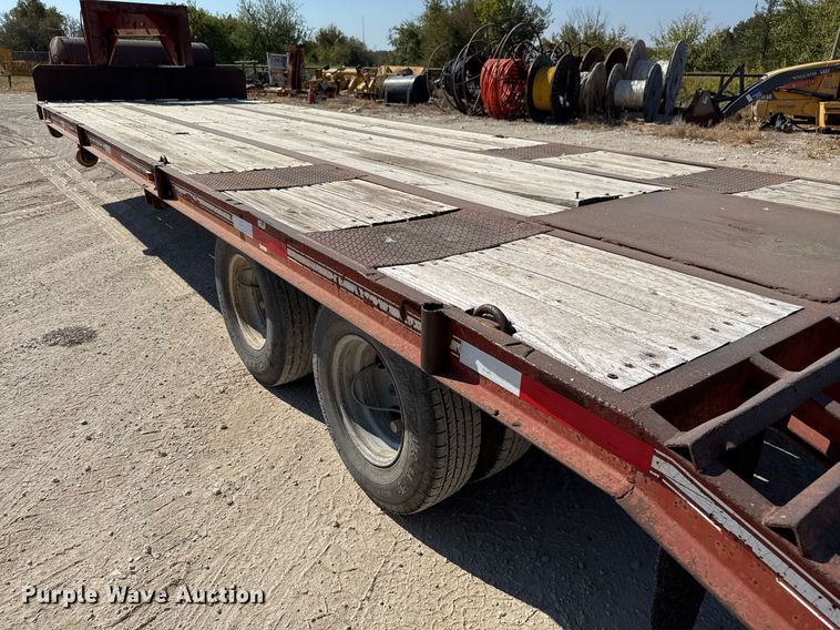 image for item DO2566 1982 Kalyn LSCT-24 equipment trailer