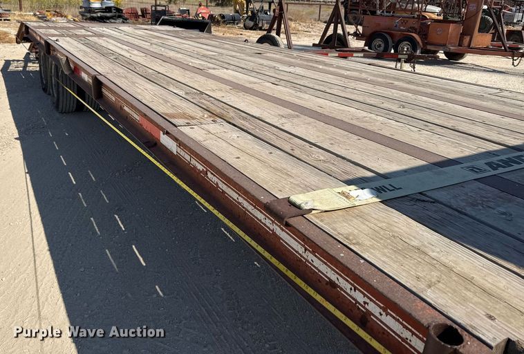 image for item DO2566 1982 Kalyn LSCT-24 equipment trailer