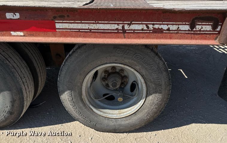 image for item DO2566 1982 Kalyn LSCT-24 equipment trailer