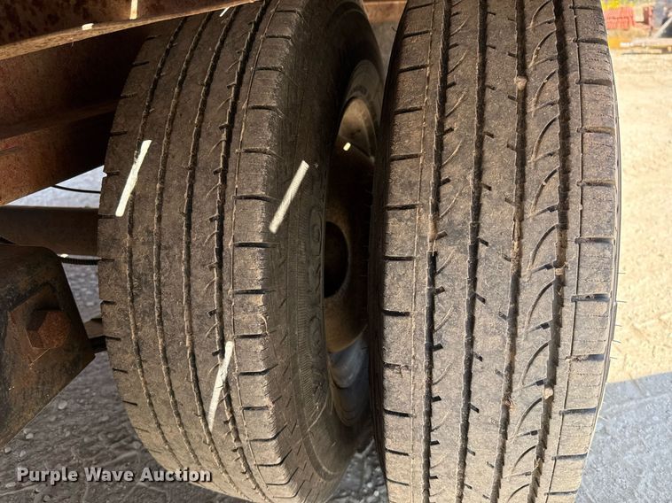 image for item DO2566 1982 Kalyn LSCT-24 equipment trailer