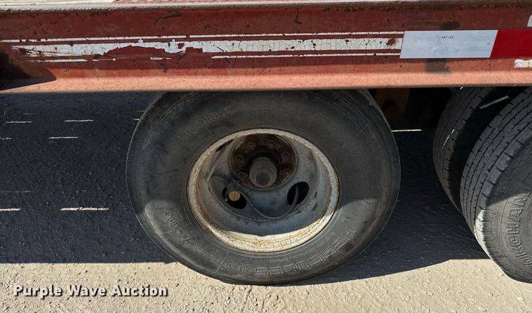 image for item DO2566 1982 Kalyn LSCT-24 equipment trailer