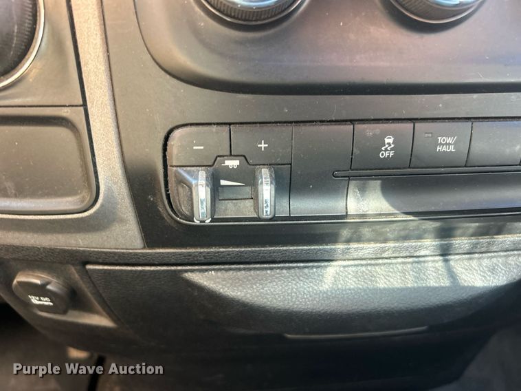 image for item DO7578 2017 Dodge  Ram 1500 Quad Cab pickup truck