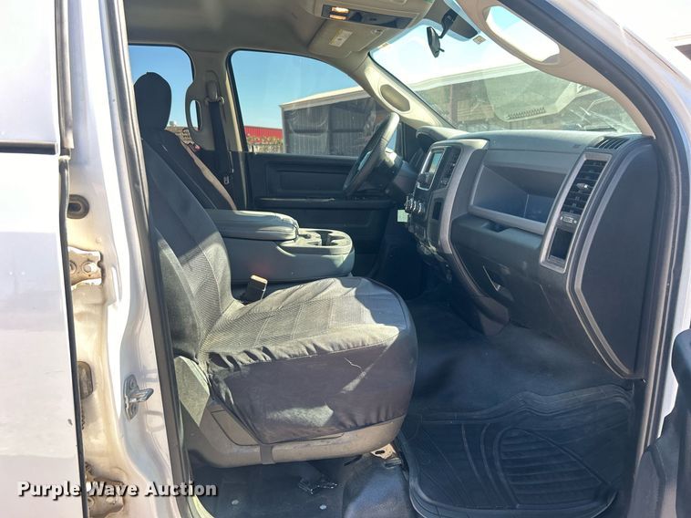 image for item DO7578 2017 Dodge  Ram 1500 Quad Cab pickup truck