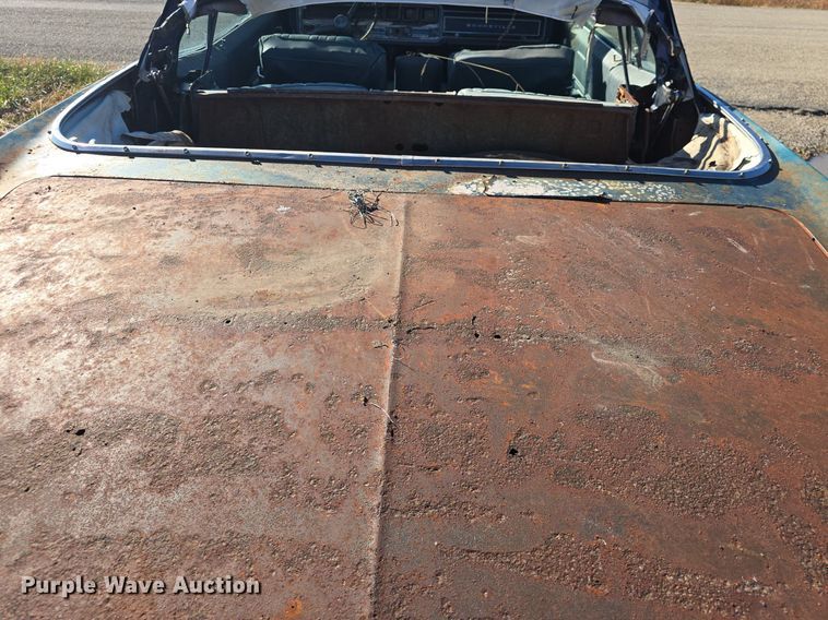 image for item DQ5223 1966 Pontiac  Bonneville convertible