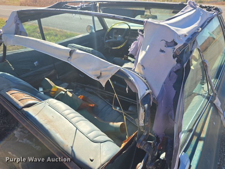 image for item DQ5223 1966 Pontiac  Bonneville convertible