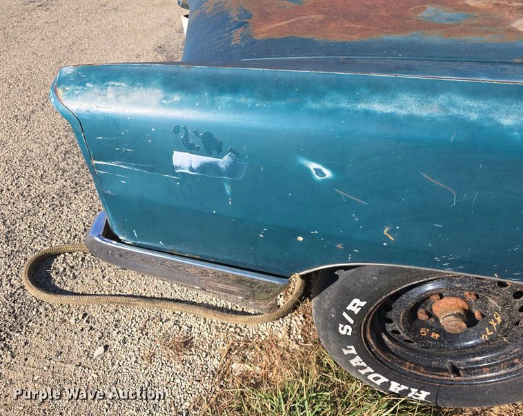 image for item DQ5223 1966 Pontiac  Bonneville convertible