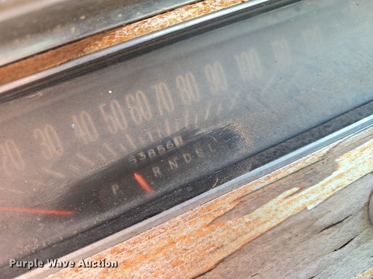 image for item DQ5223 1966 Pontiac  Bonneville convertible