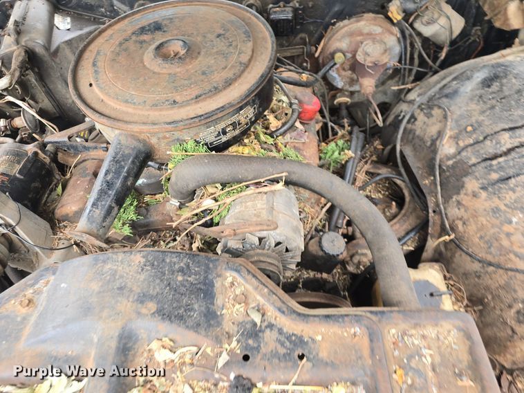 image for item DQ5223 1966 Pontiac  Bonneville convertible