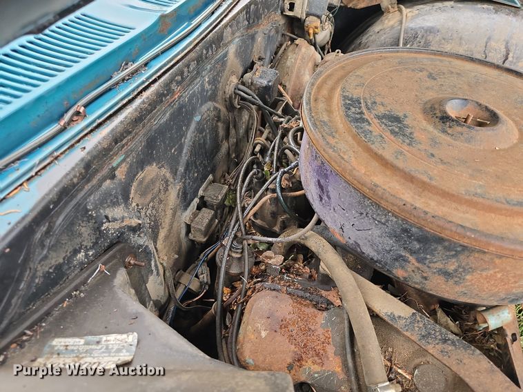 image for item DQ5223 1966 Pontiac  Bonneville convertible