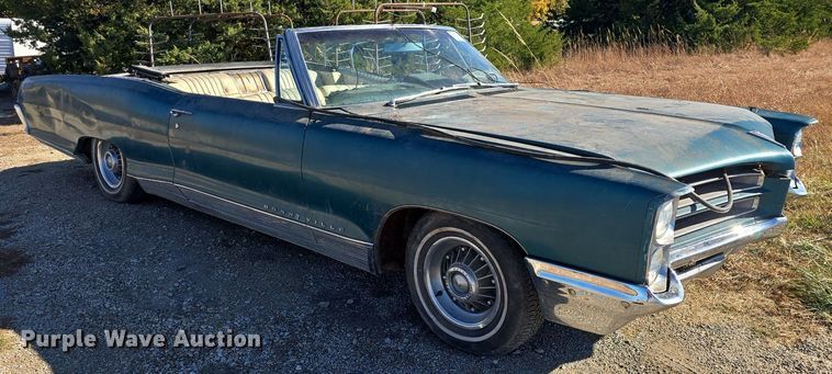 image for item DQ5224 1966 Pontiac Bonneville convertible
