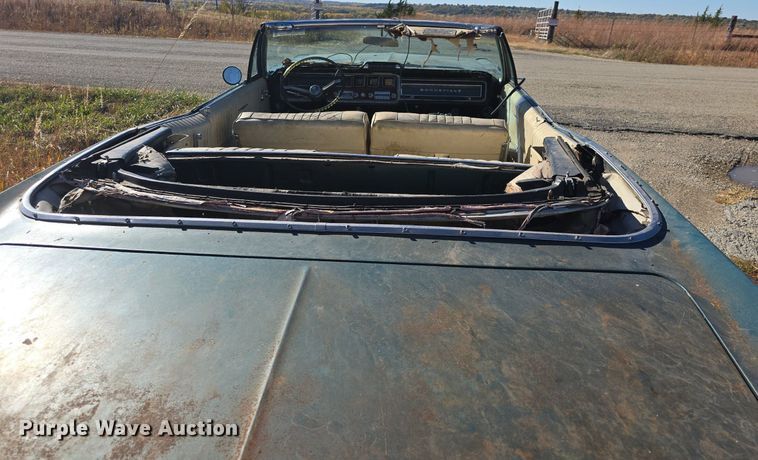 image for item DQ5224 1966 Pontiac Bonneville convertible