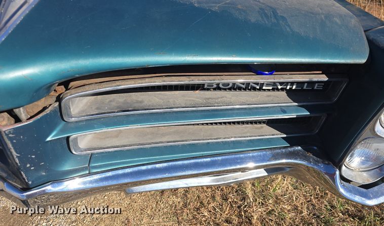 image for item DQ5224 1966 Pontiac Bonneville convertible