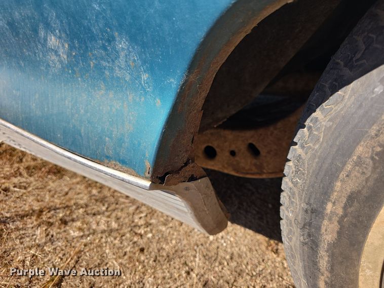 image for item DQ5224 1966 Pontiac Bonneville convertible