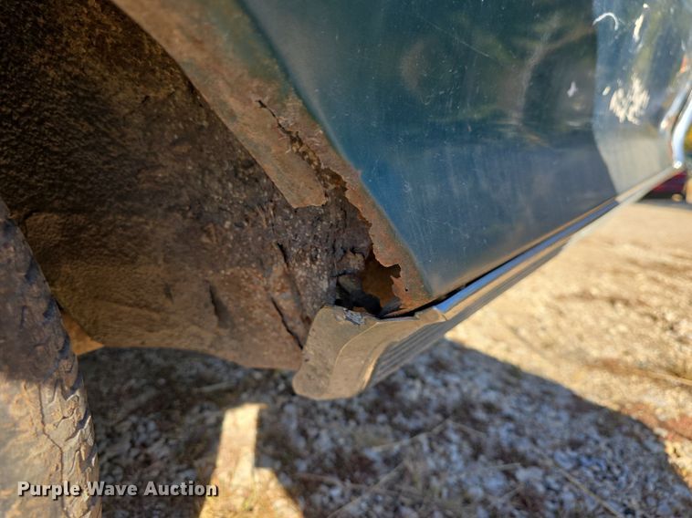 image for item DQ5224 1966 Pontiac Bonneville convertible