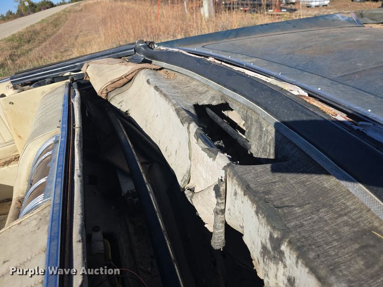 image for item DQ5224 1966 Pontiac Bonneville convertible