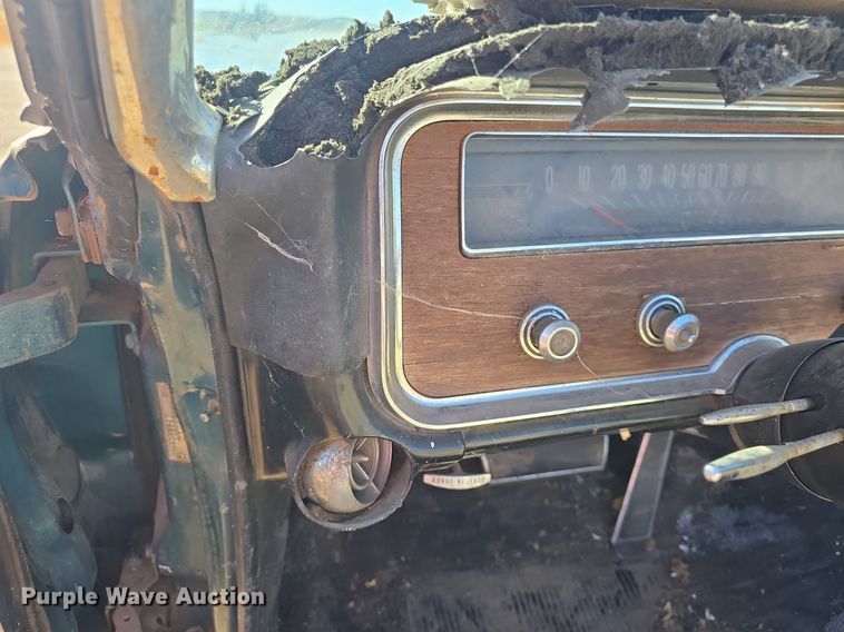 image for item DQ5224 1966 Pontiac Bonneville convertible