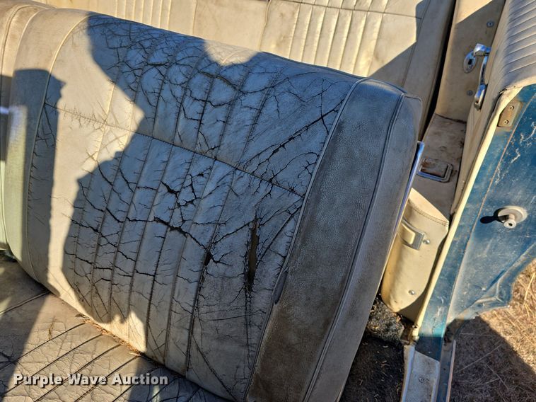 image for item DQ5224 1966 Pontiac Bonneville convertible