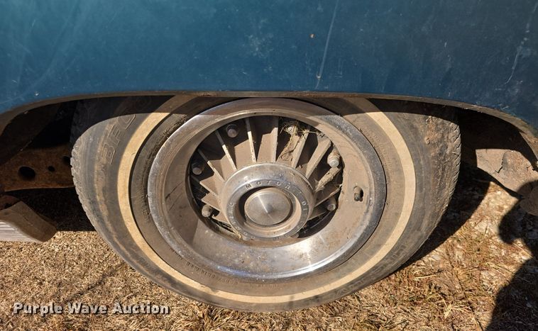 image for item DQ5224 1966 Pontiac Bonneville convertible