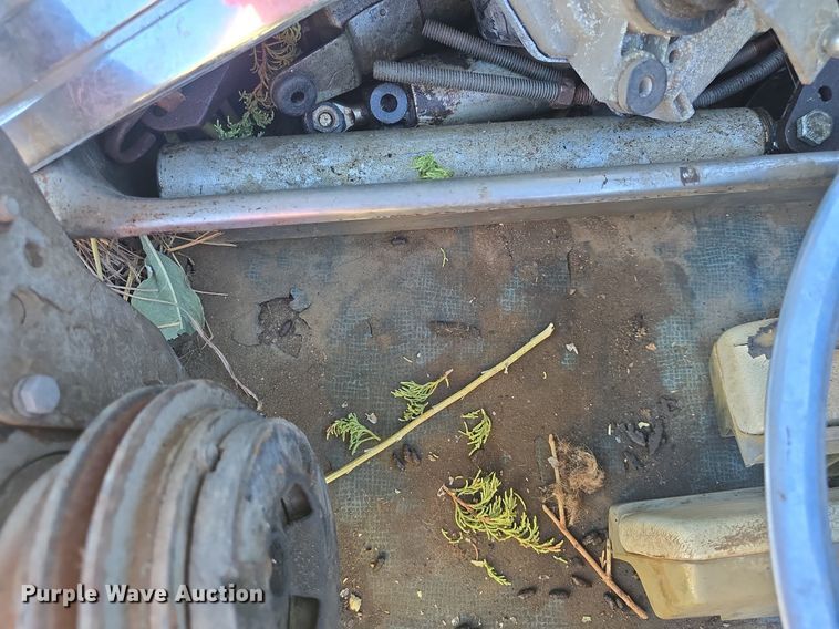 image for item DQ5224 1966 Pontiac Bonneville convertible