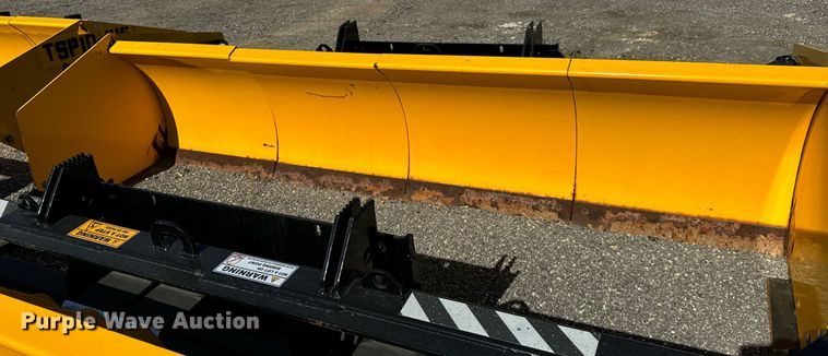 image for item DT2064 Arctic  LD10.5 skid steer snow pusher