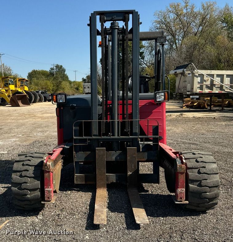 image for item DT2068 2012 Moffett  M70 forklift