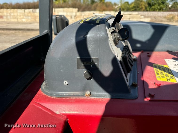 image for item DT2068 2012 Moffett  M70 forklift