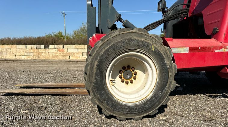 image for item DT2068 2012 Moffett  M70 forklift