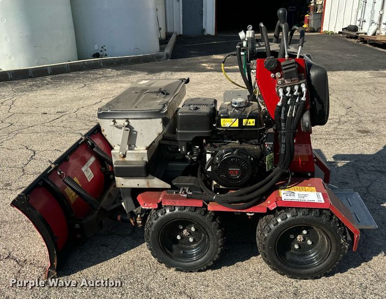 image for item DT2072 Boss  Snowrator  snow pusher