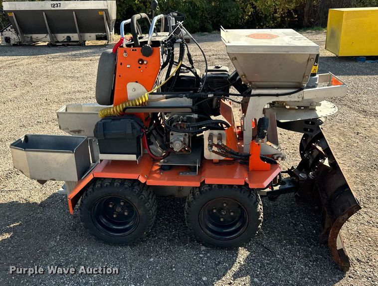 image for item DT2073 Snowrator  ZX4 snow pusher