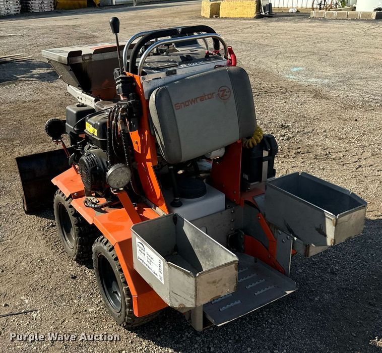 image for item DT2073 Snowrator  ZX4 snow pusher