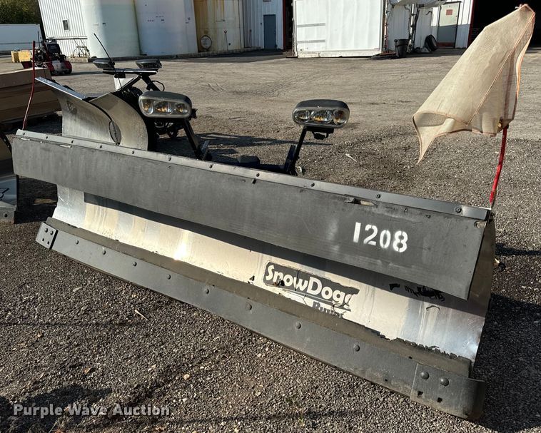 image for item DT2074 SnowDogg CM100 10' W snow plow