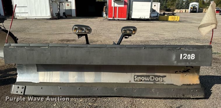 image for item DT2074 SnowDogg CM100 10' W snow plow