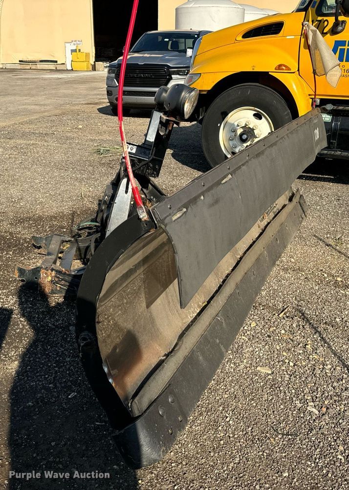 image for item DT2074 SnowDogg CM100 10' W snow plow