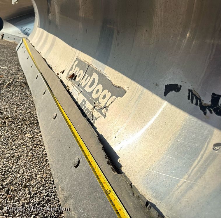 image for item DT2074 SnowDogg CM100 10' W snow plow