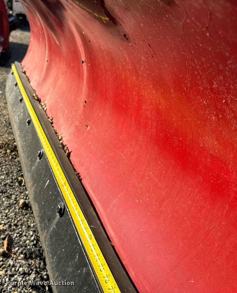 image for item DT2076 Boss 7' W snow plow