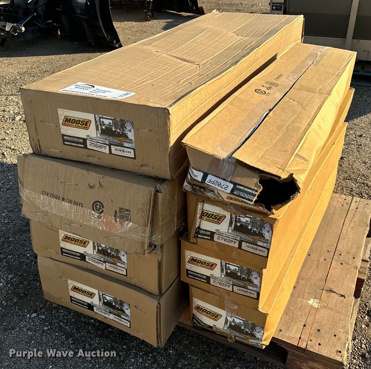 image for item DT2083 (4) Moose 60