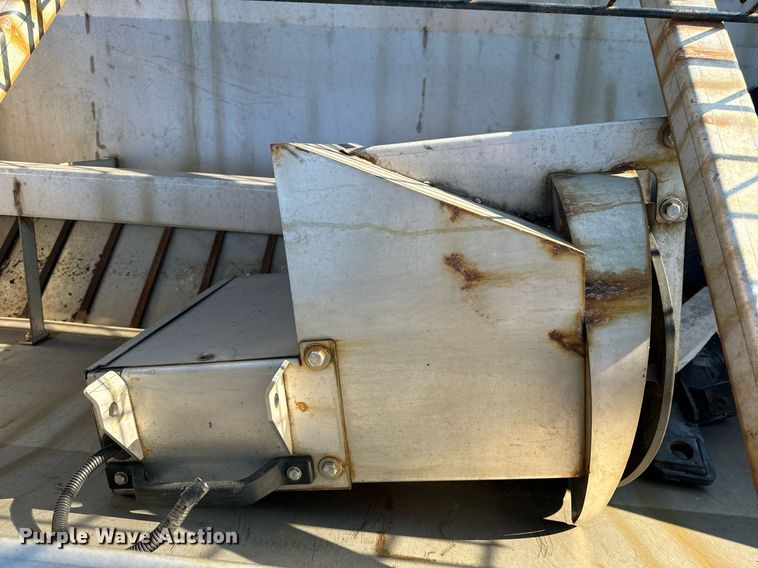 image for item DT2085 Fisher Steel Caster spreader