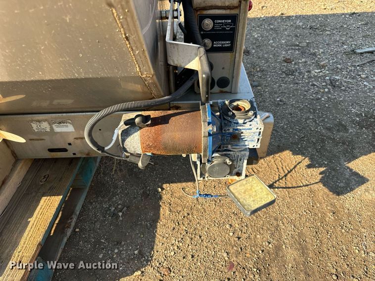 image for item DT2085 Fisher Steel Caster spreader