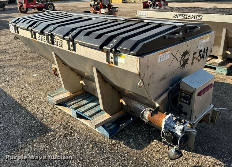 image for item DT2086 Fisher Steel Caster spreader