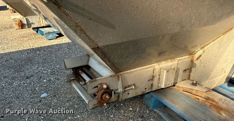 image for item DT2087 Fisher Steel Caster spreader